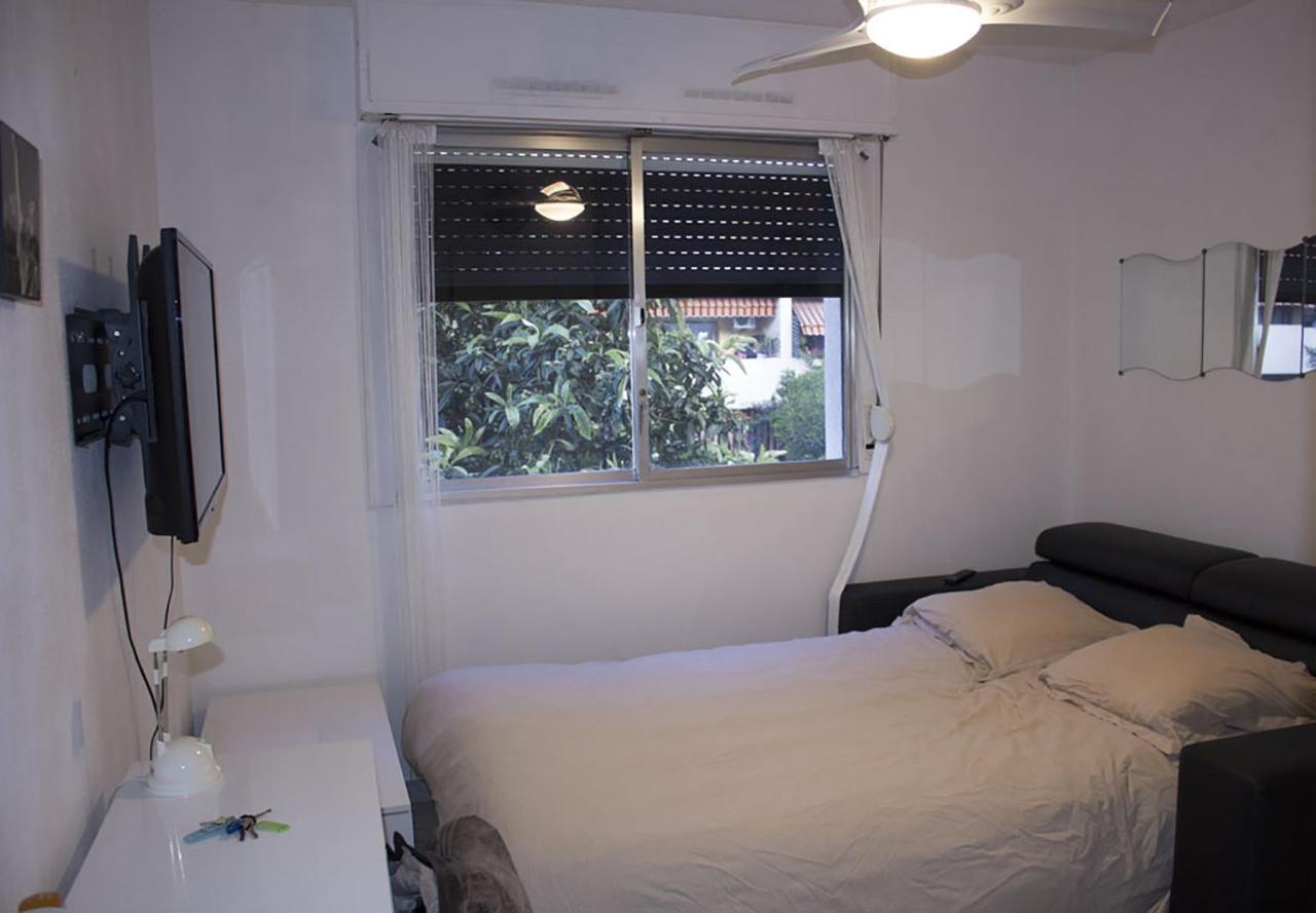 Studio Bord De Mer Nice Ouest Apartment Ngoại thất bức ảnh